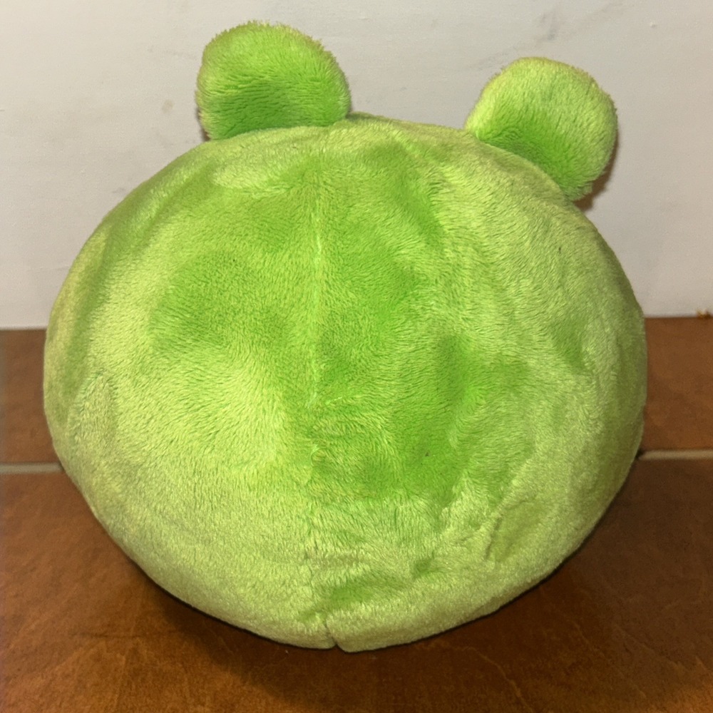 Angry birds green pig plush 9" - Picture 2 of 2